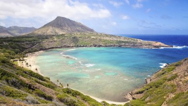 Le spiagge top delle isole Hawaii: mare blu e sabbia candida