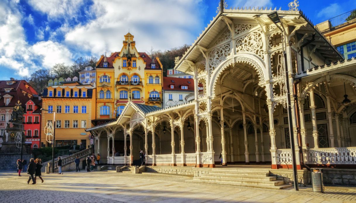 Edificio a Karlovy Vary, località termale low cost in Repubblica Ceca