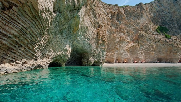 Paradise Beach a Corfù, spiaggia incantevole della Grecia