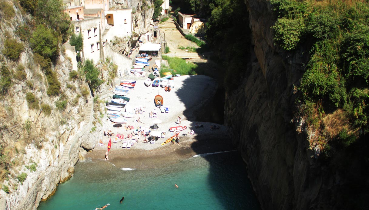 Un Borgo Per Un Weekend Furore Perla Della Costiera Amalfitana Siviaggia