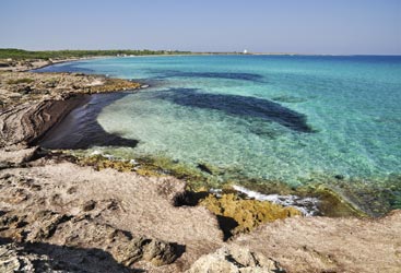 Bandiere Blu 2014 Le Spiagge Piu Belle Della Puglia Siviaggia