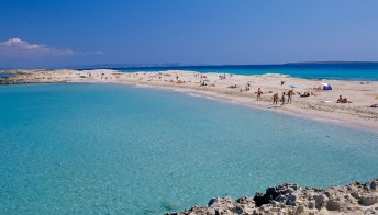 Le 10 spiagge più belle del mondo: al 1° posto c’è… Foto-classifica