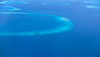 Tra gli atolli delle Maldive