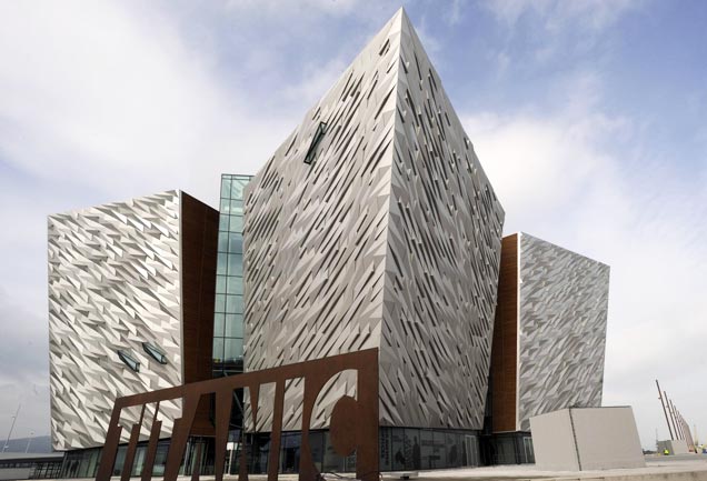 Belfast, apre il museo del Titanic