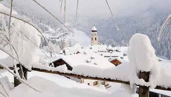 Borghi e villaggi sotto la neve: ecco i più belli d’Italia. Foto