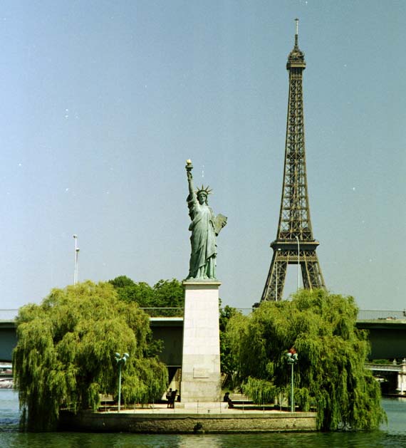 Statua della Libertà: le copie nel mondo