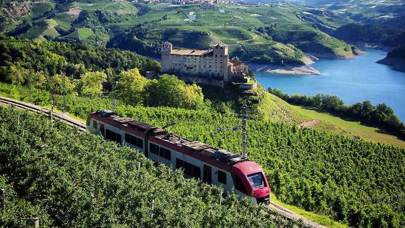 Il Trenino dei castelli del Trentino: le tappe più pittoresche
