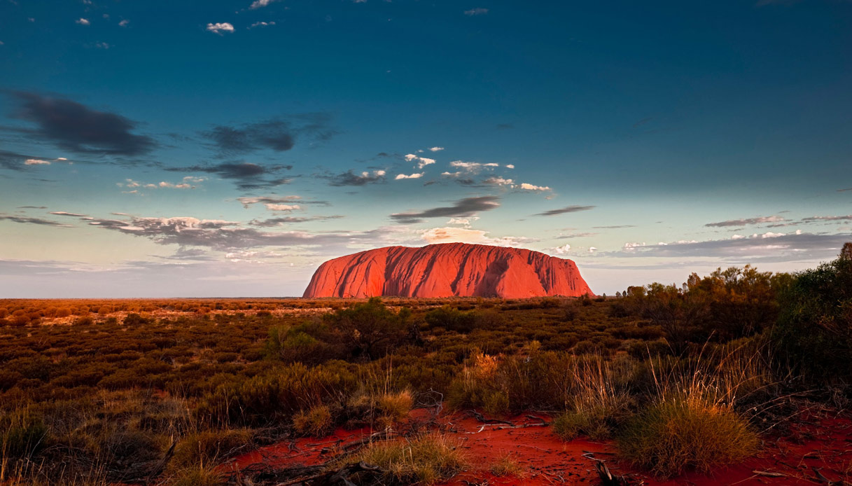 Il Mistero Di Ayers Rock Cosa Nasconde Il Monolite Australiano