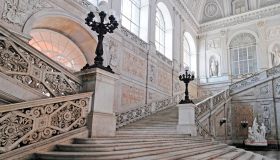 Cenerentola era napoletana: ecco lo scalone dove perse la scarpetta