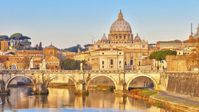 Vaticano: cosa indossare e cosa no
