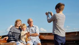 Mandare i figli in vacanza coi nonni? Qualche consiglio per tutta la famiglia