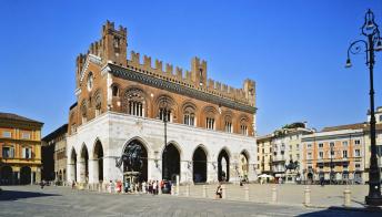 Piacenza, il turismo è fai-da-te