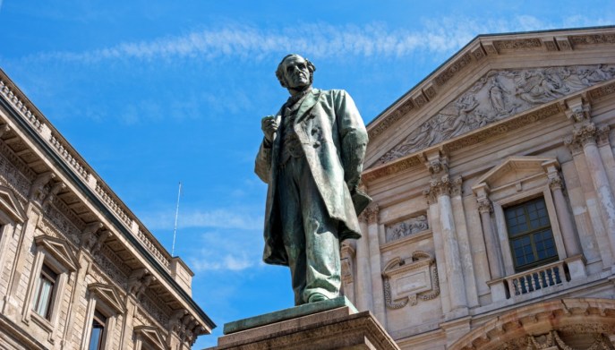 Statua Manzoni