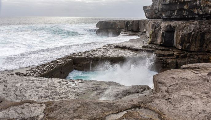 Worm Hole Inishmore Irlanda