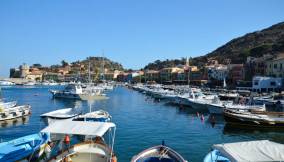 Isola del Giglio dal porto