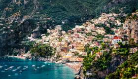 Vacanze 2016, inchiesta Adoc: quanto costa una giornata al mare in Campania?