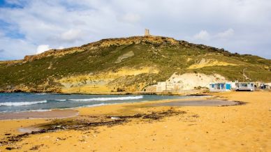 Spiagge per nudisti a Malta, le baie più belle dove vivere una vacanza naturista