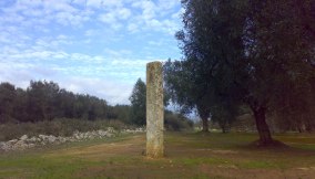 Menhir Spruno, Maglie