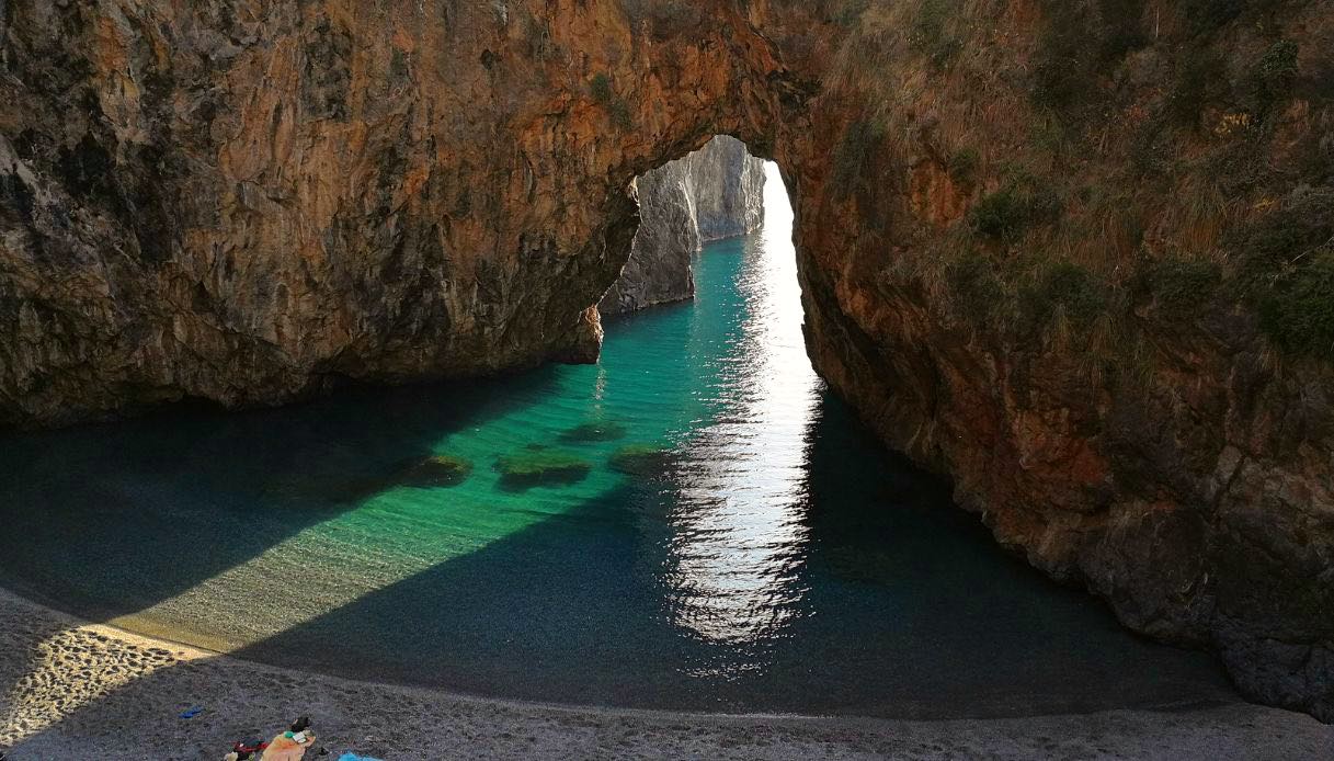 Spiaggia dell'Arco Magno