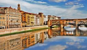 Le 5 città da vedere con i ponti con i lucchetti dell’amore