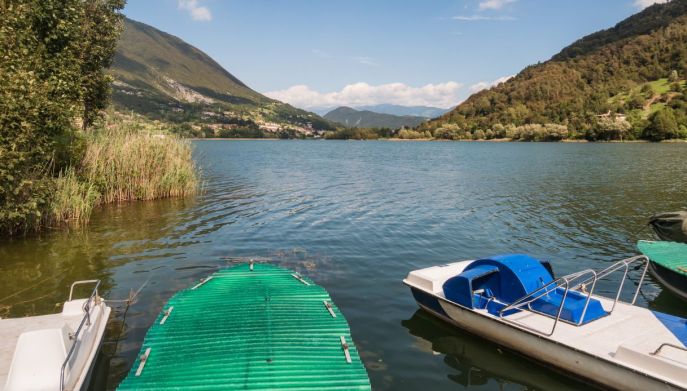 Pedalo lago Endine