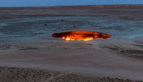 Luoghi mondo ispirati alle porte dell'inferno