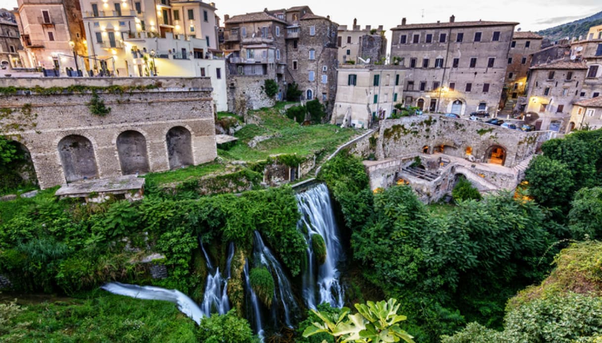 Una vista del Parco Villa Gregoriana a Tivoli