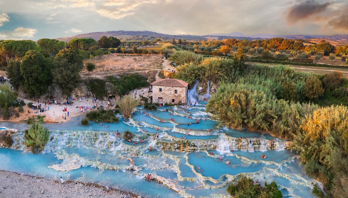 Cascate del Mulino di Saturnia, terme gratis con vista mozzafiato