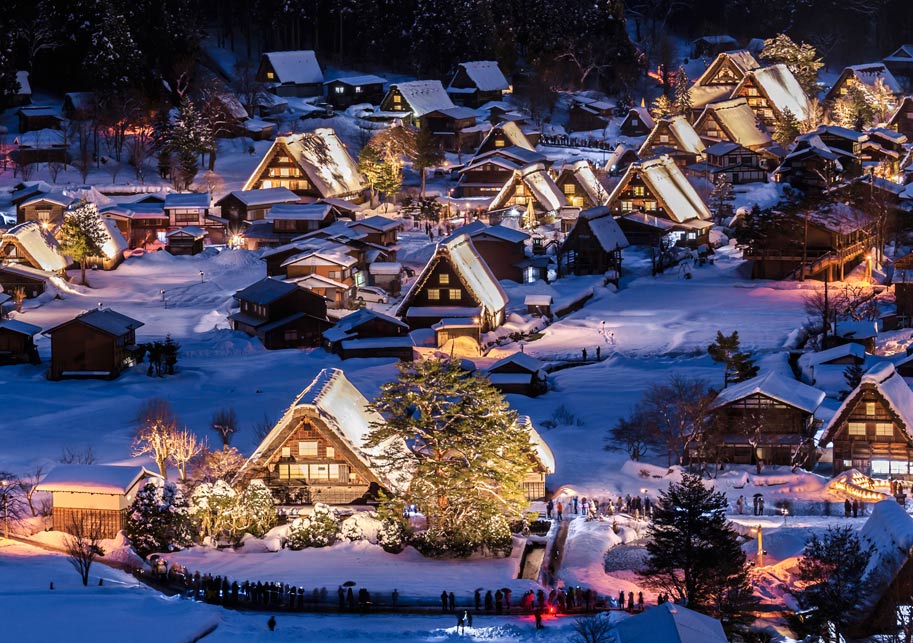 Giappone in inverno: il fascino di neve, luci e ghiaccio - Foto 2 di 20