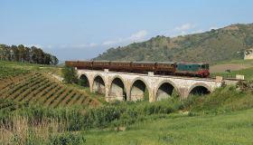 Partono i treni storici alla scoperta della Campania