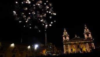 Vita notturna a Malta: guida al divertimento per templari moderni