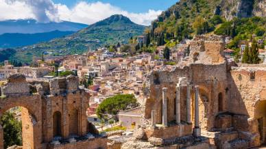 Viaggio d’autunno a Taormina, un weekend tra storia e natura