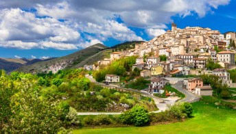 Rocca Calascio e Castel del Monte, gli angoli più suggestivi d’Abruzzo
