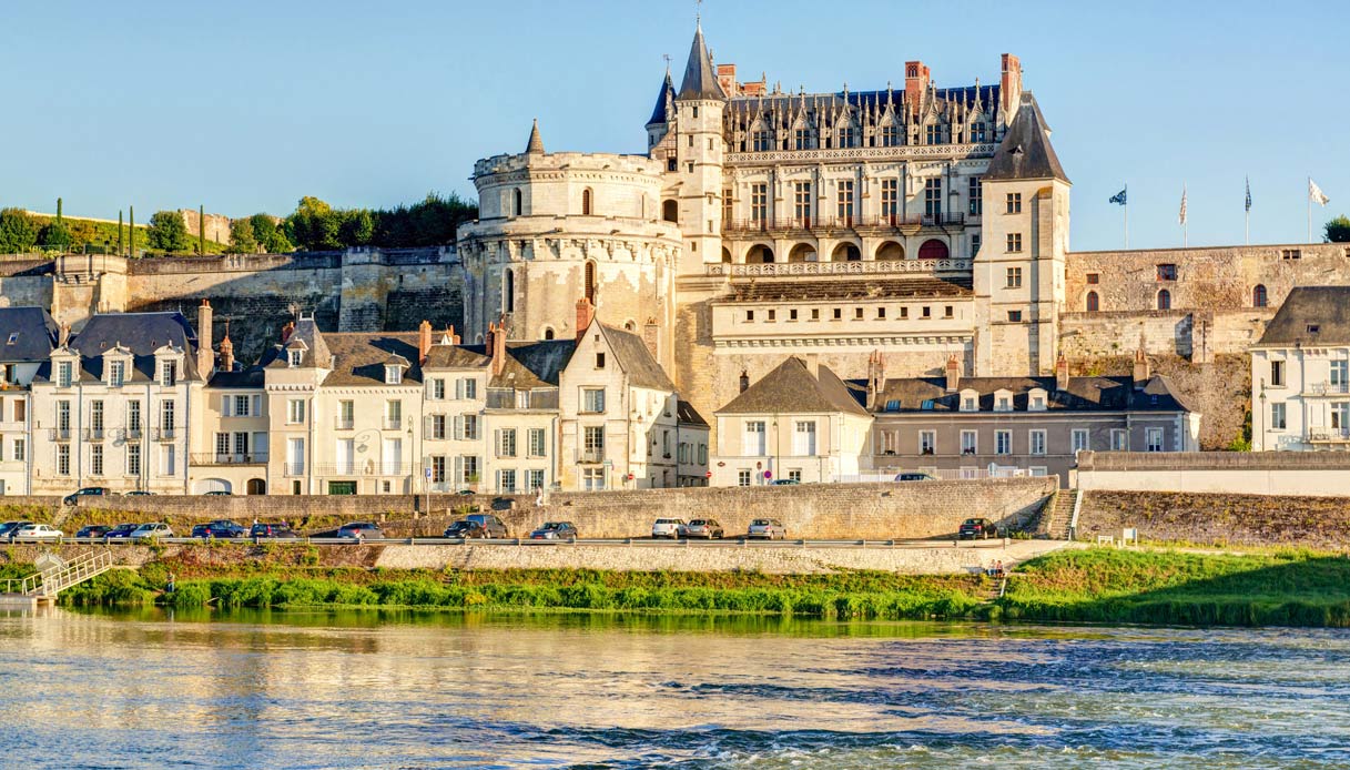 Il castello di Amboise, dove (forse) riposa Leonardo da Vinci
