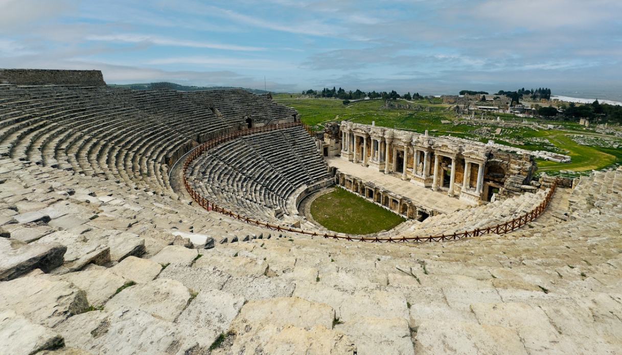 Hierapolis, teatro antico