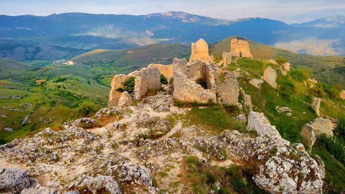 Rocca Calascio: il castello misterioso