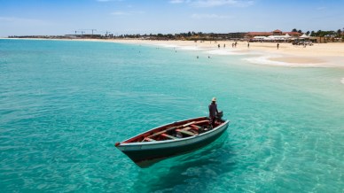 Cosa fare all’isola di Sal, paradiso dei surfisti a Capo Verde