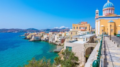 Vacanza a Syros, l’isola delle Cicladi che non ti aspetti