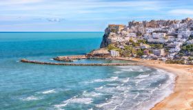 Peschici, tra mare e foresta, è la perla del Gargano