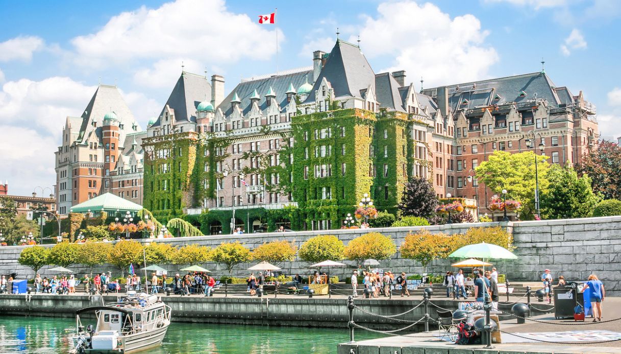 Foto del Fairmont Empress di Victoria, uno degli hotel dove partecipare al té pomeridiano