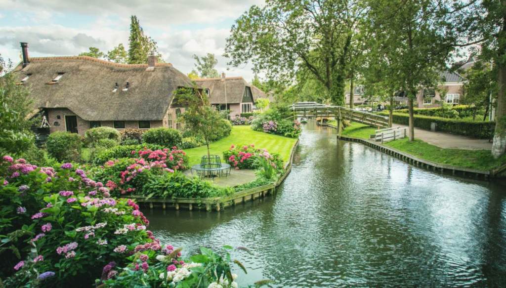 Un Giorno A Giethoorn In Olanda La Venezia Verde Siviaggia