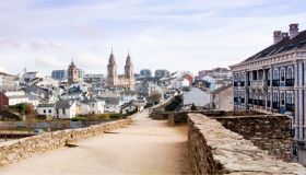A Lugo, in Galizia, per una passeggiata lungo le mura romane Patrimonio UNESCO