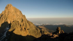 Escursioni al Monte Kenya e dintorni, tra ghiacciai e savana
