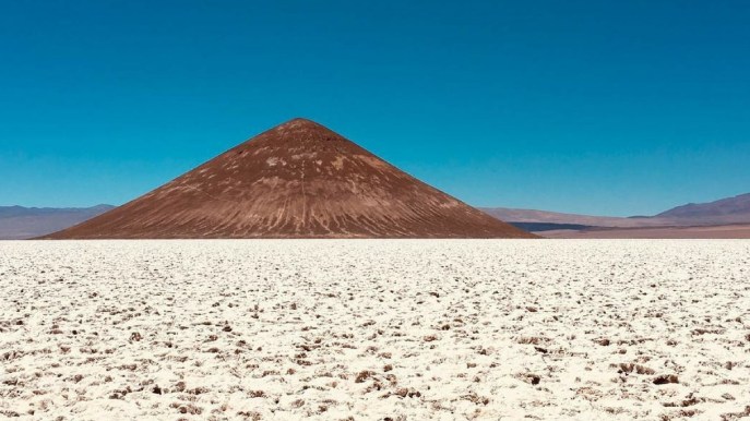 Cono de Arita, la surreale piramide nel cuore dell’Argentina