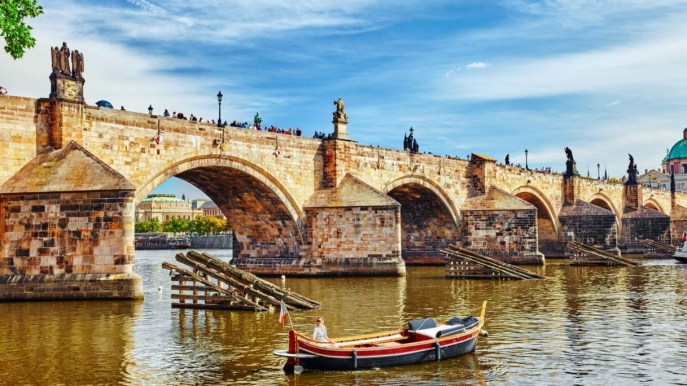 Leggende e immagini del Ponte Carlo a Praga