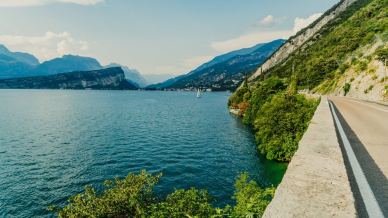 Cosa vedere sul Lago di Garda in moto