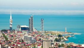 Alla scoperta di Batumi, città della Georgia famosa per le sue sculture