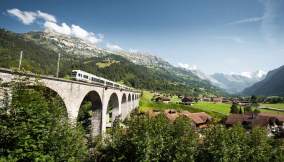 trenino-verde-alpi-svizzera