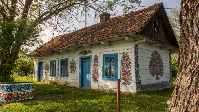 Alla scoperta di Zalipie, coloratissimo villaggio della Polonia