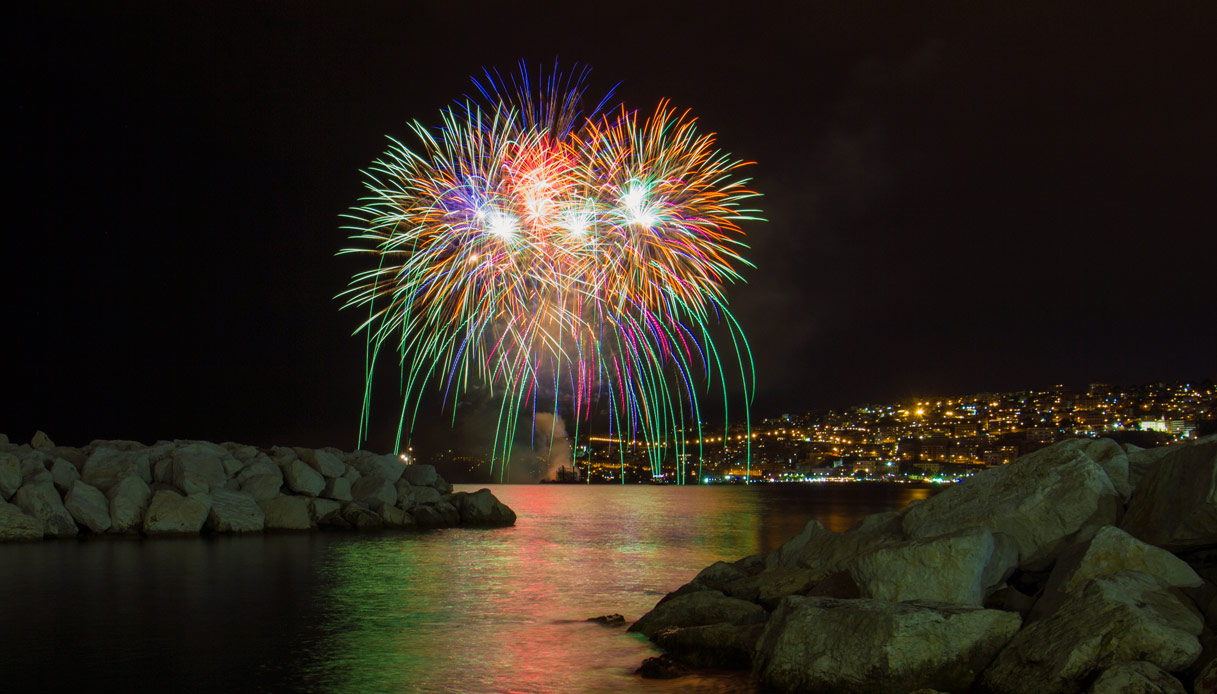 Notti esplosive: le feste con i fuochi d'artificio più belle d'Italia